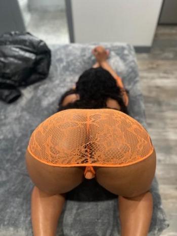 Brite, 30  female escort, Greensboro