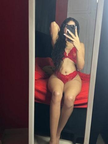 Paola, 27  female escort, Greensboro
