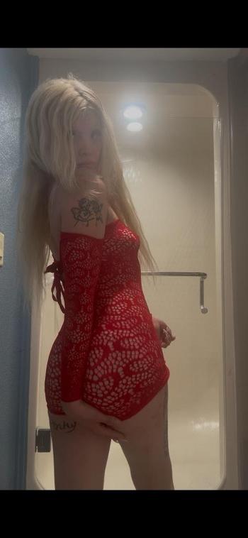 Minnie , 21  female escort, Greensboro