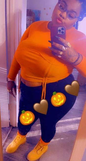 Queen, 26  female escort, Greensboro