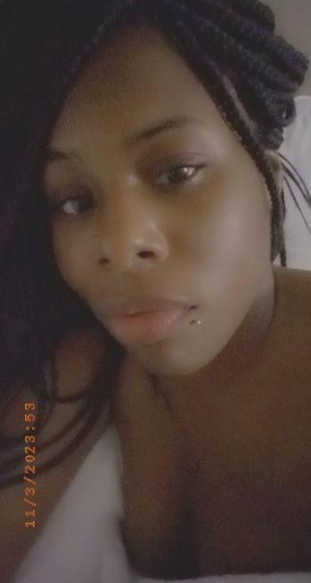 Cashmere, 23  female escort, Greensboro