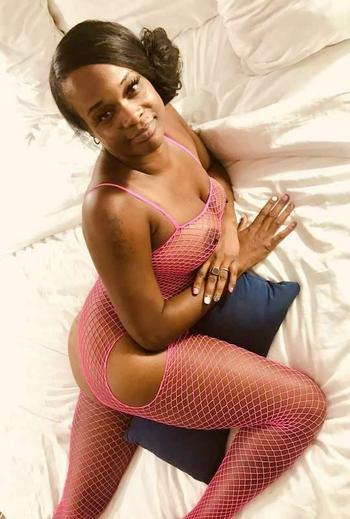 3368982838, female escort, Greensboro